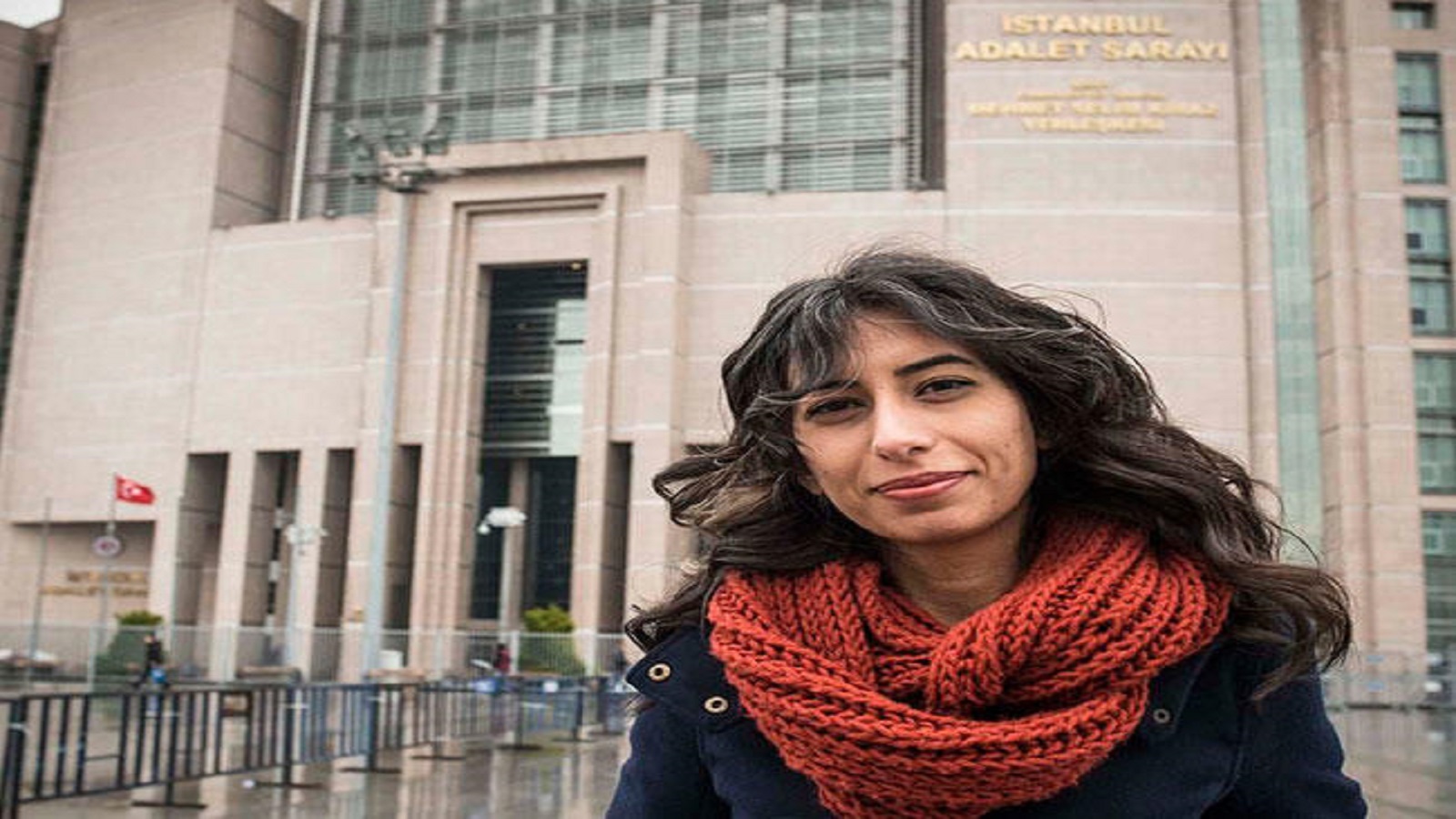 تركيا: السجن لصحافية "جمهورييت" بموجب قانون الإرهاب