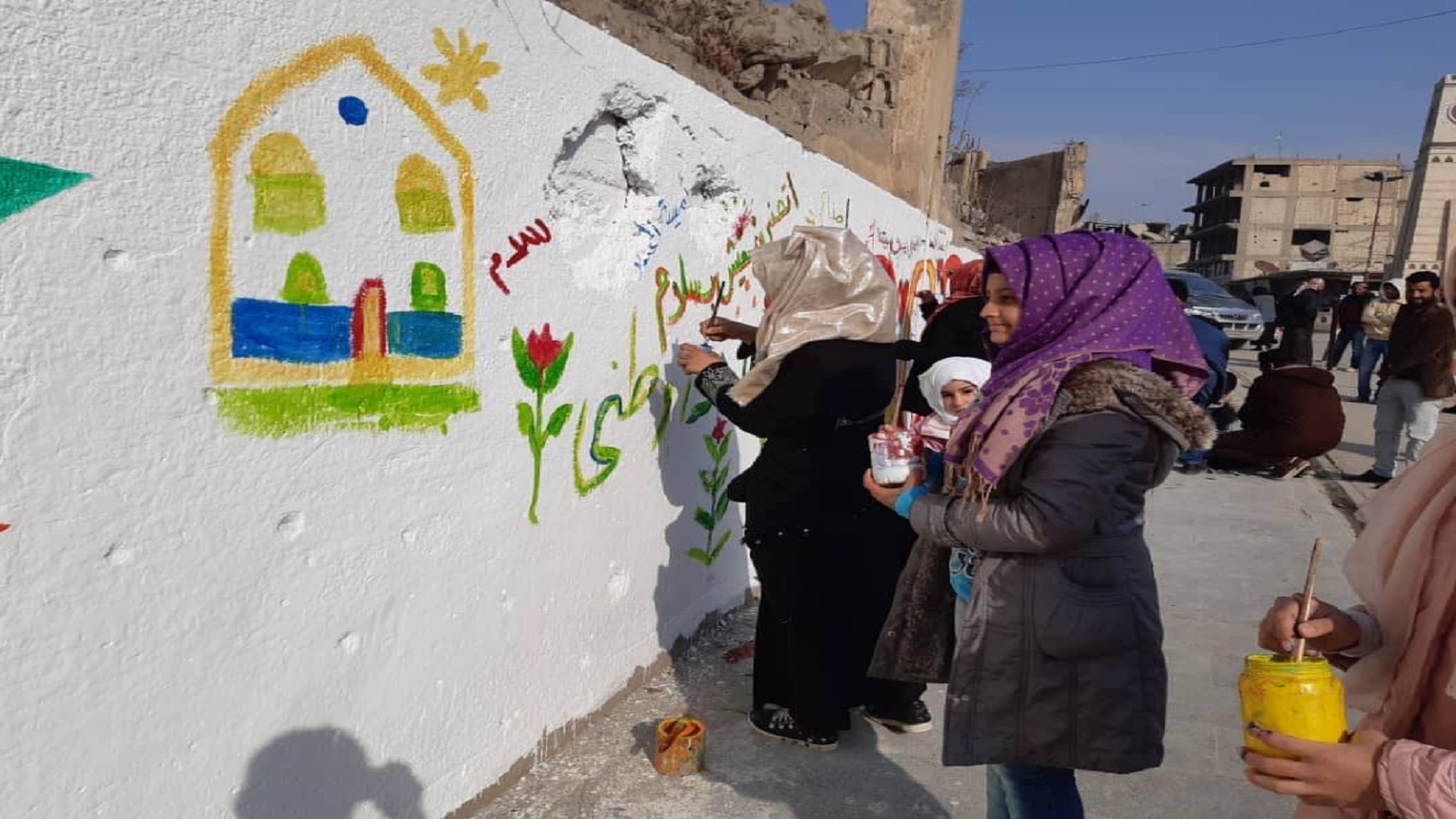 الرقة: لوحات على الجدران الناجية من بطش داعش والنظام