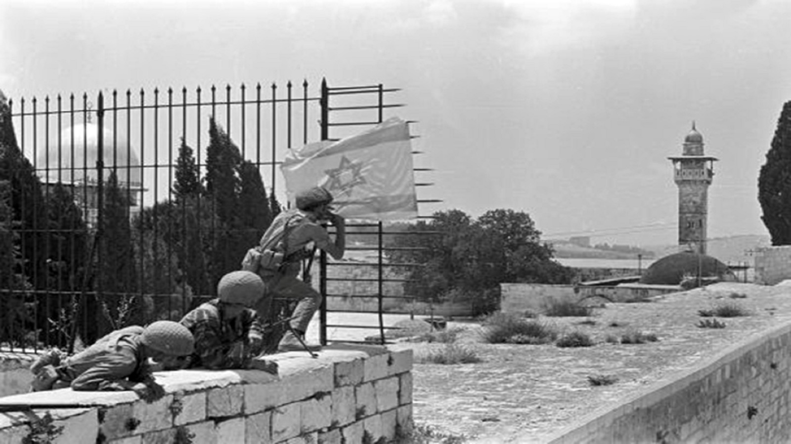  دخول الجيش الإسرائيلي إلى الحرم في 1967.