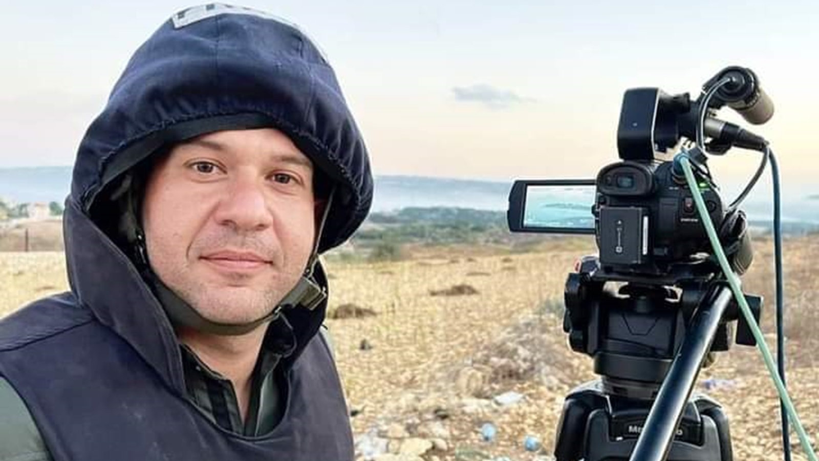 نجاة مراسل ومصور "المنار" من قذائف اسرائيلية
