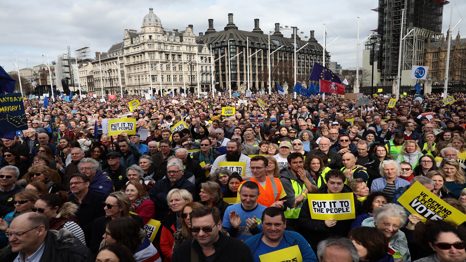 لندن تضيق بمئات آلاف المطالبين بالبقاء بالاتحاد الأوروبي