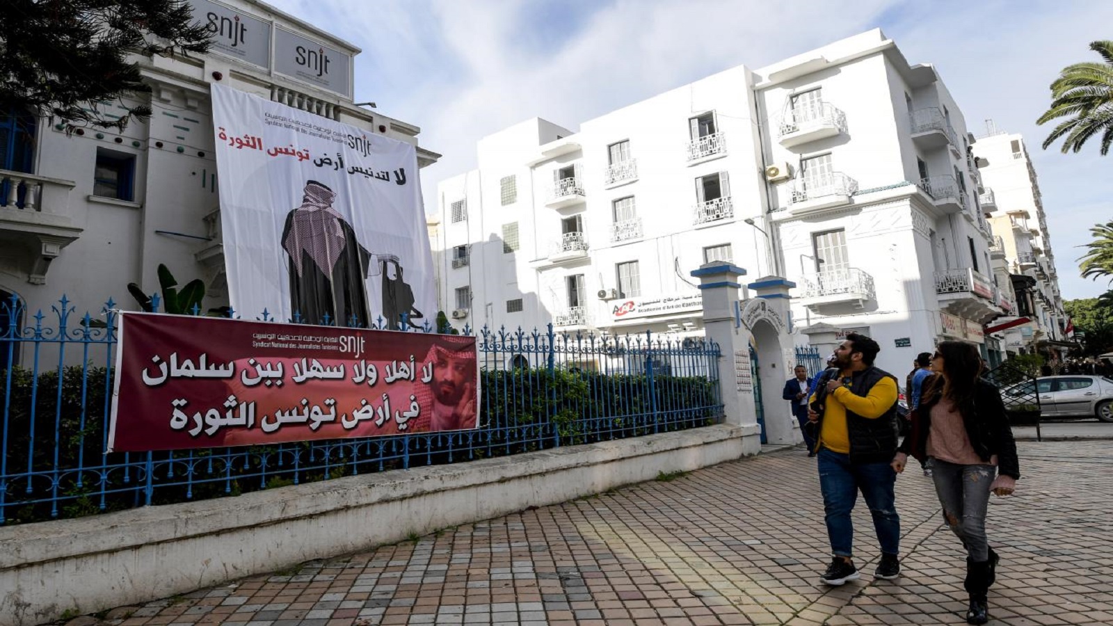 نقابة الصحافيين التونسيين تدافع عن زيارة نقيبها لبشار الأسد