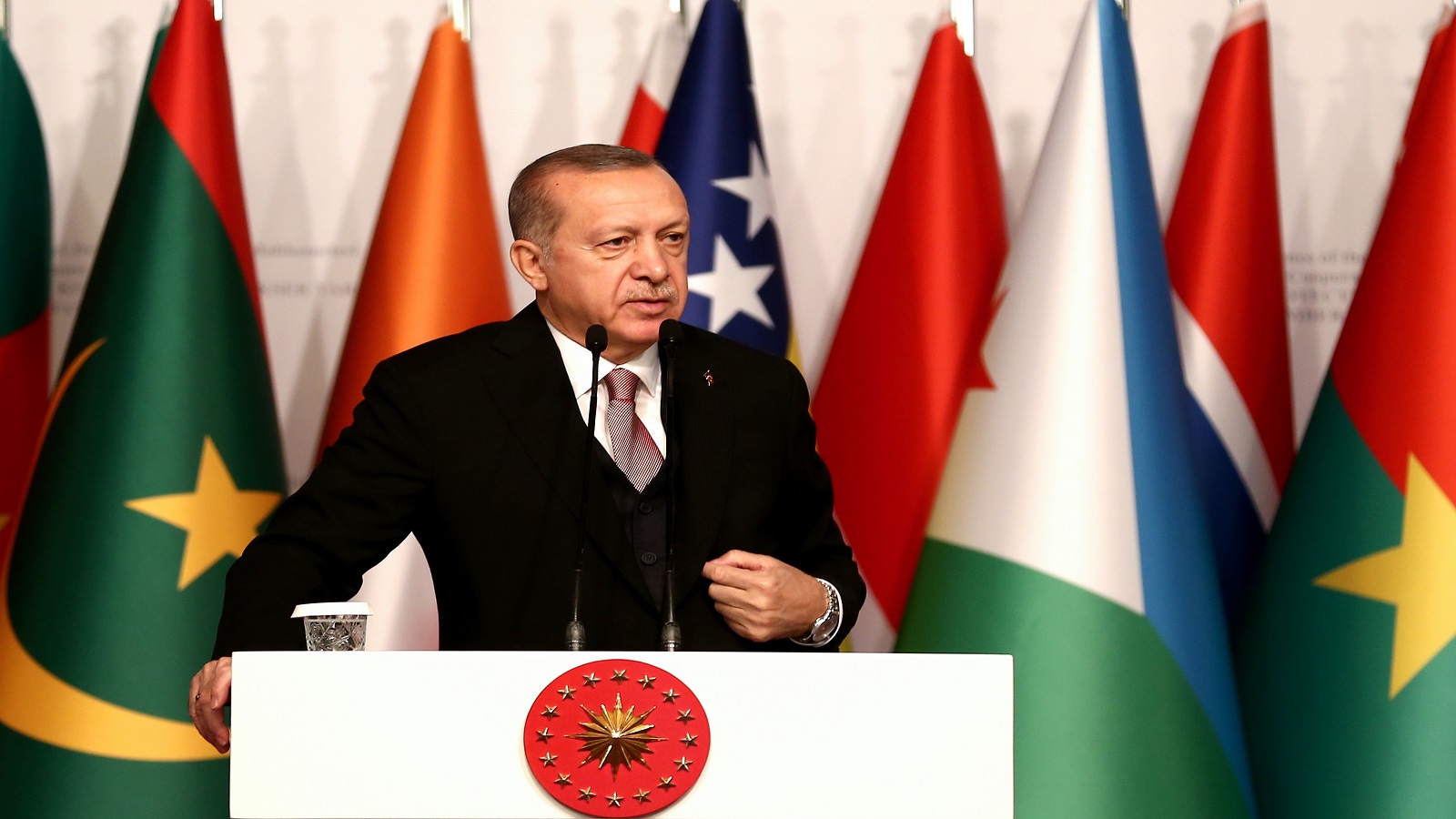 أردوغان يطالب بالإعلان عن قاتل خاشقجي