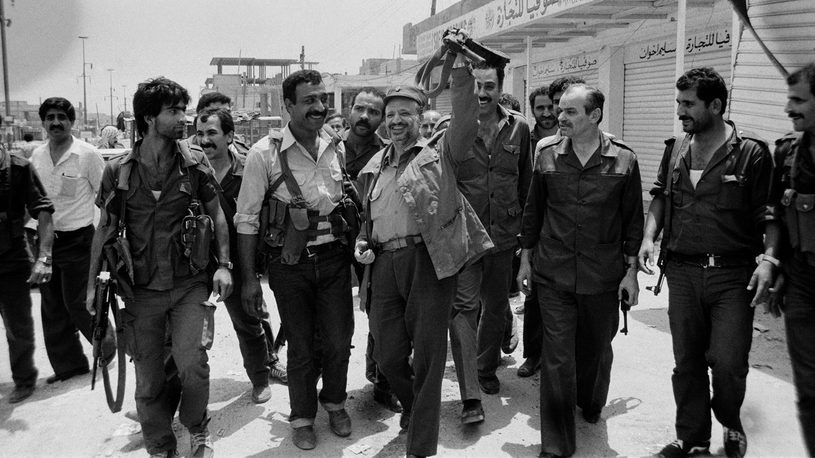 التقاطع والتباعد بين حصاري بيروت 1982 وغزة 2023