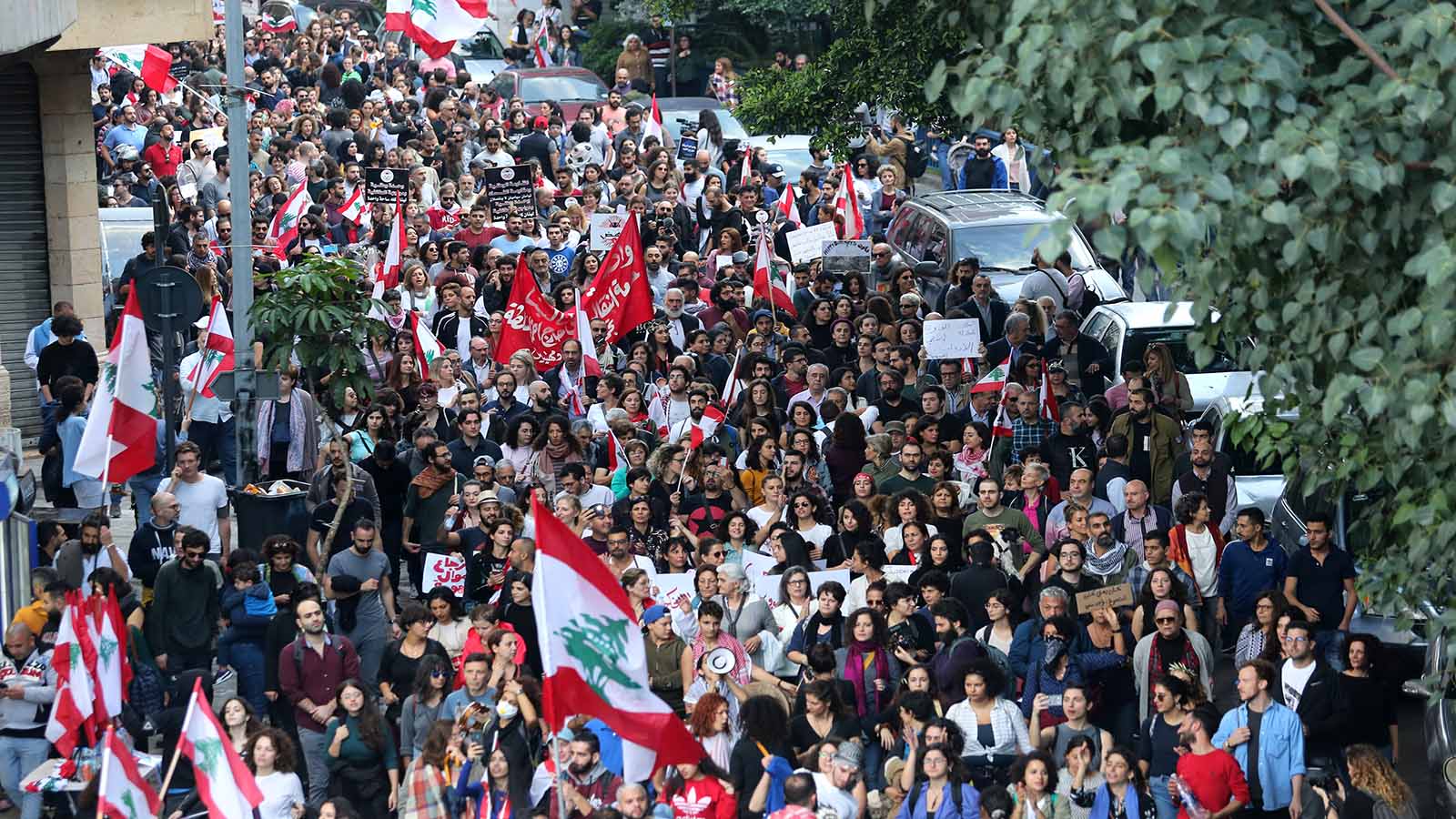 ثورة لبنان تدخل التاريخ