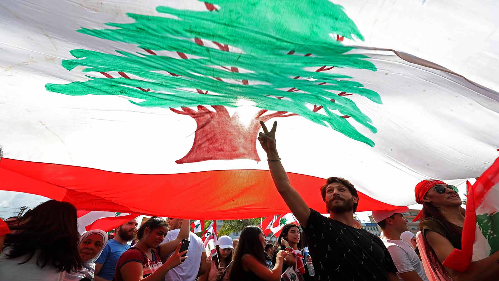 لبنان ينتفض: مليونية ضد الحرامية