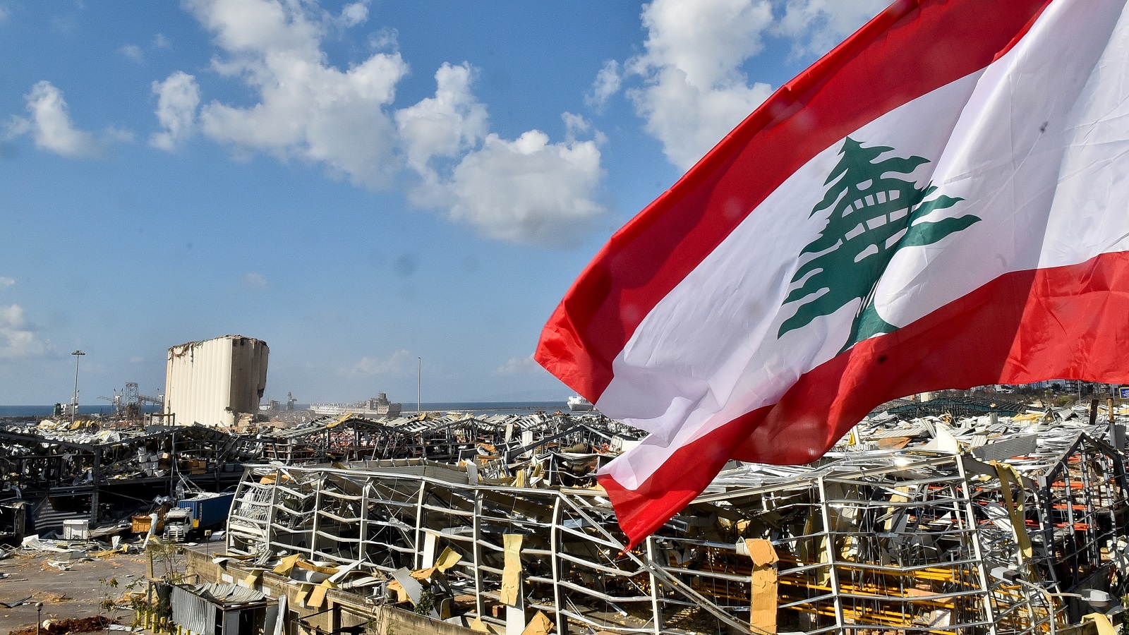 جريمة المرفأ... متى يتحرّر لبنان من ستالينه؟