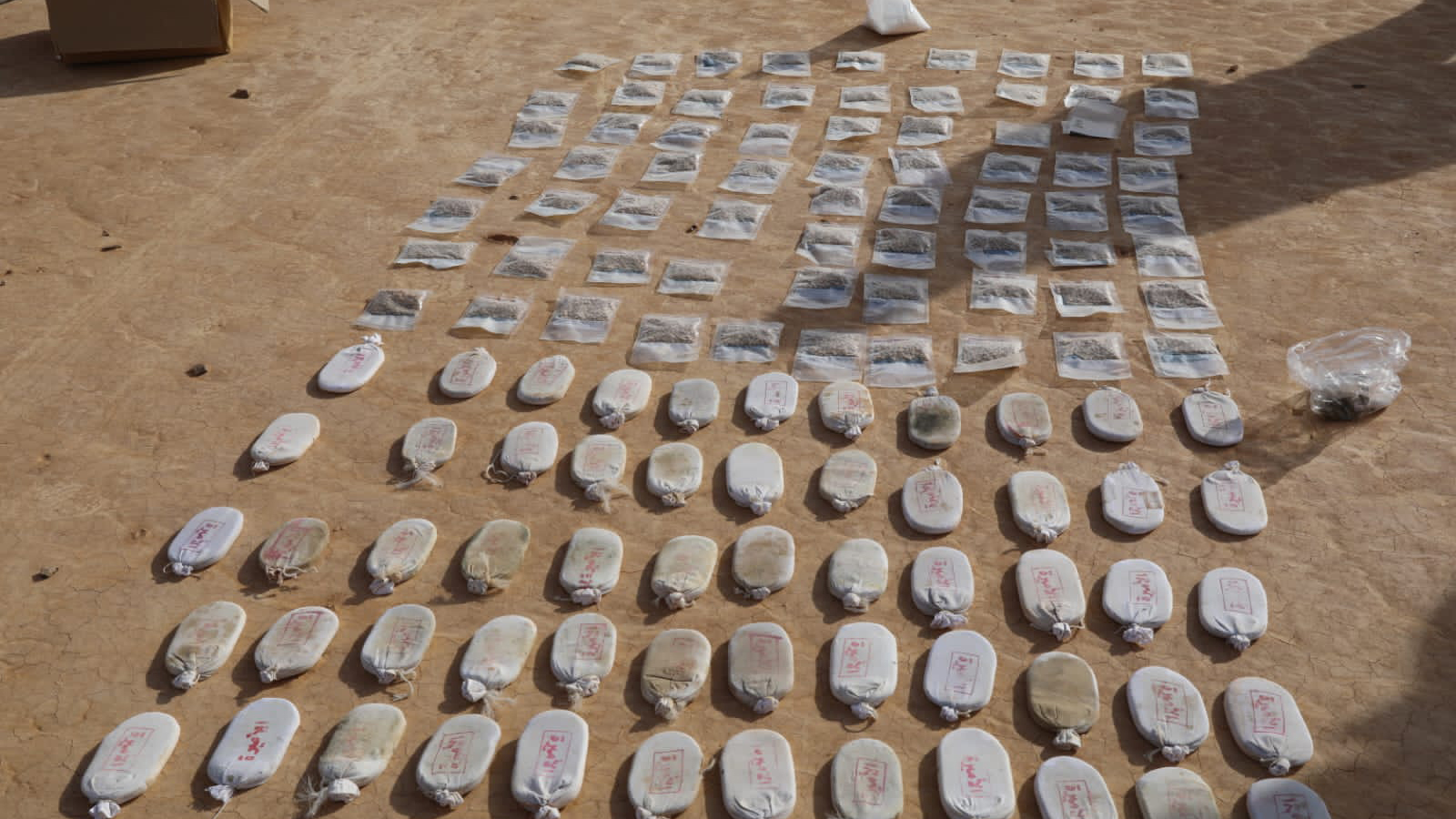 سوريا:ضبط شحنة مخدرات بطريقها إلى الأردن في منطقة التنف