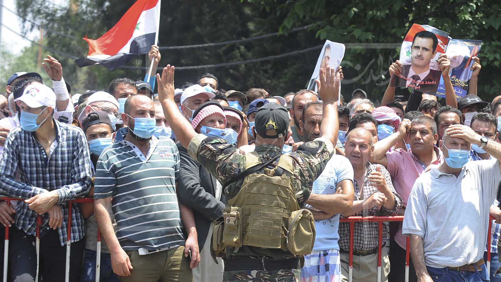 طرابلس وعكار: انتخبوا بشار الأسد.. أو نحرق مخيماتكم