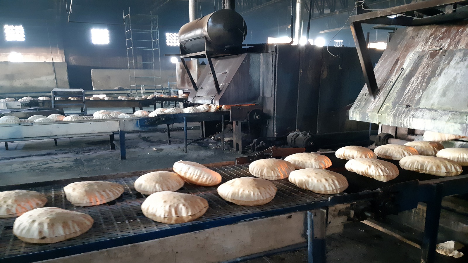 أزمة الخبز في سوريا مفتعلة..لتبرير مضاعفة سعره