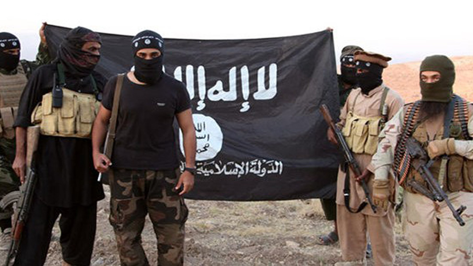 حمص:داعش يعدم 16 من عمال الكمأة المختطفين