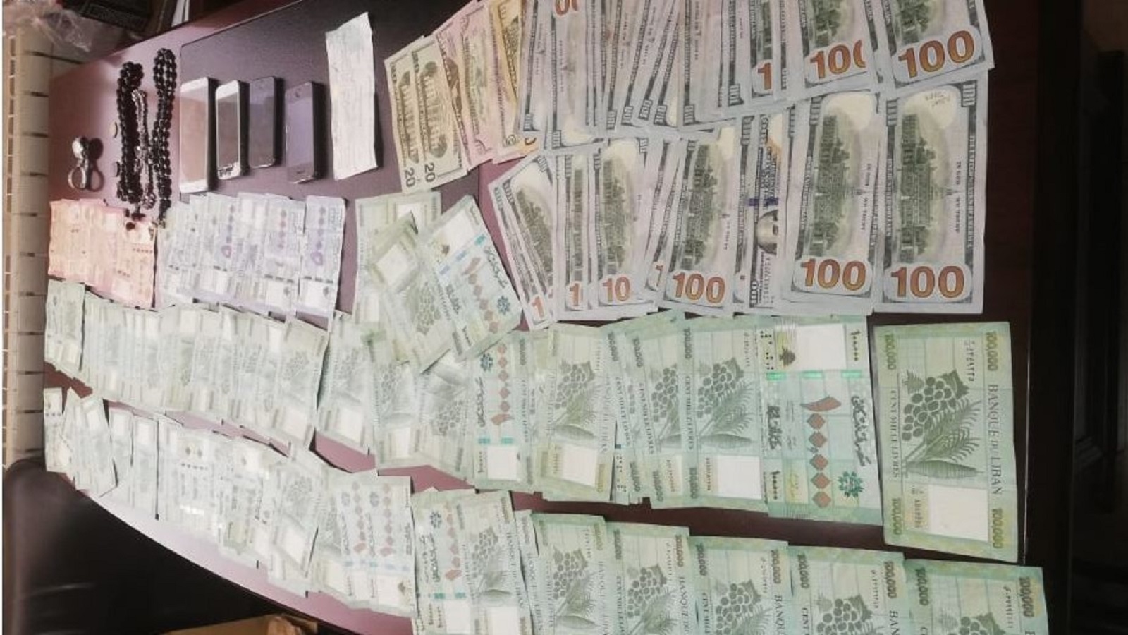 السرقات في لبنان تتزايد.. والأموال مخبأة في البيوت