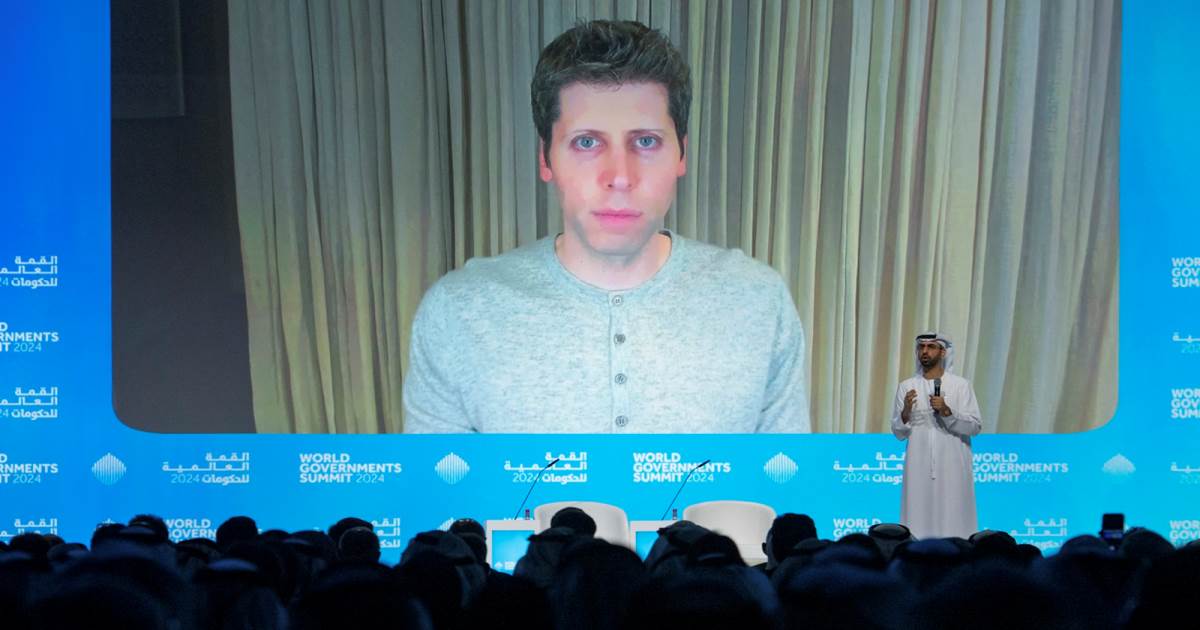 AI Pioneer Calls for Global Oversight at World Government Summit