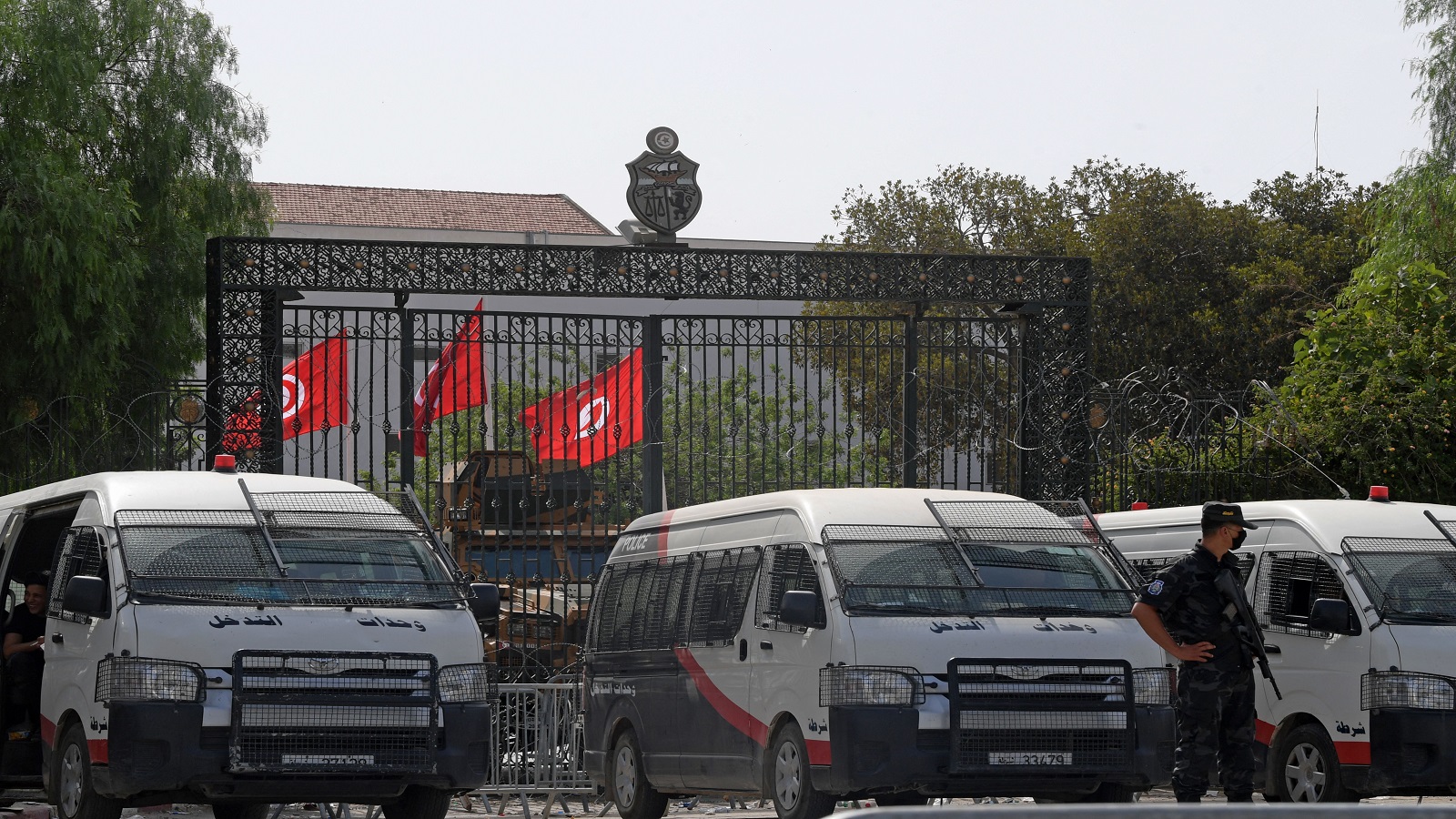 الغنوشي:نسعى لتشكيل جبهة وطنية لمواجهة الرئيس التونسي