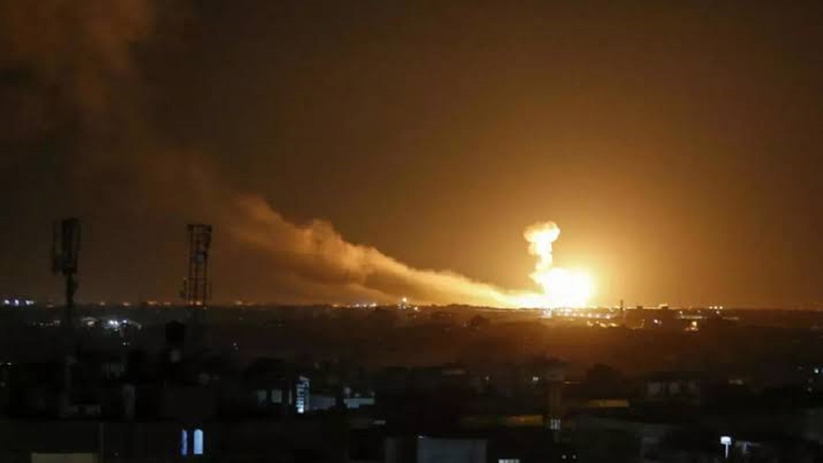 غارات إسرائيلية تستهدف دمشق وحمص:10 قتلى بينهم7غير سوريين