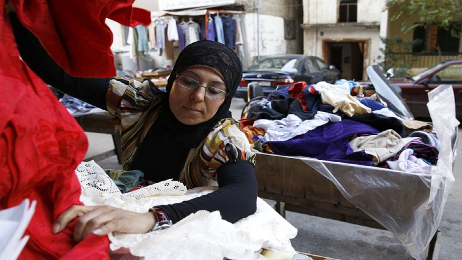 وزارة الإقتصاد تحذّر: الألبسة المستعملة تضر بالصحة والبيئة