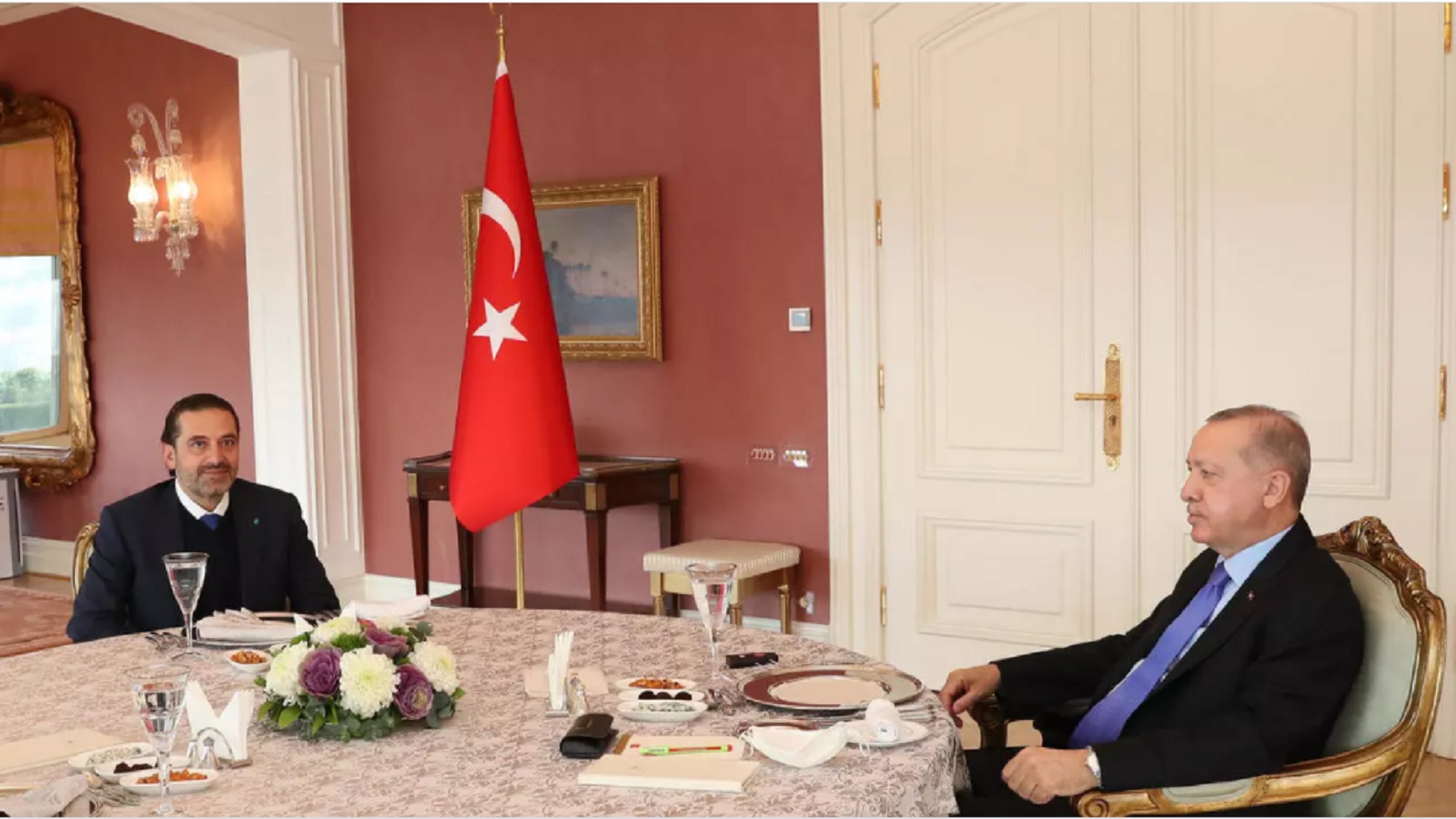 المعارضة التركية تتهم الحريري بجني الملايين وسرقة أموال الأتراك