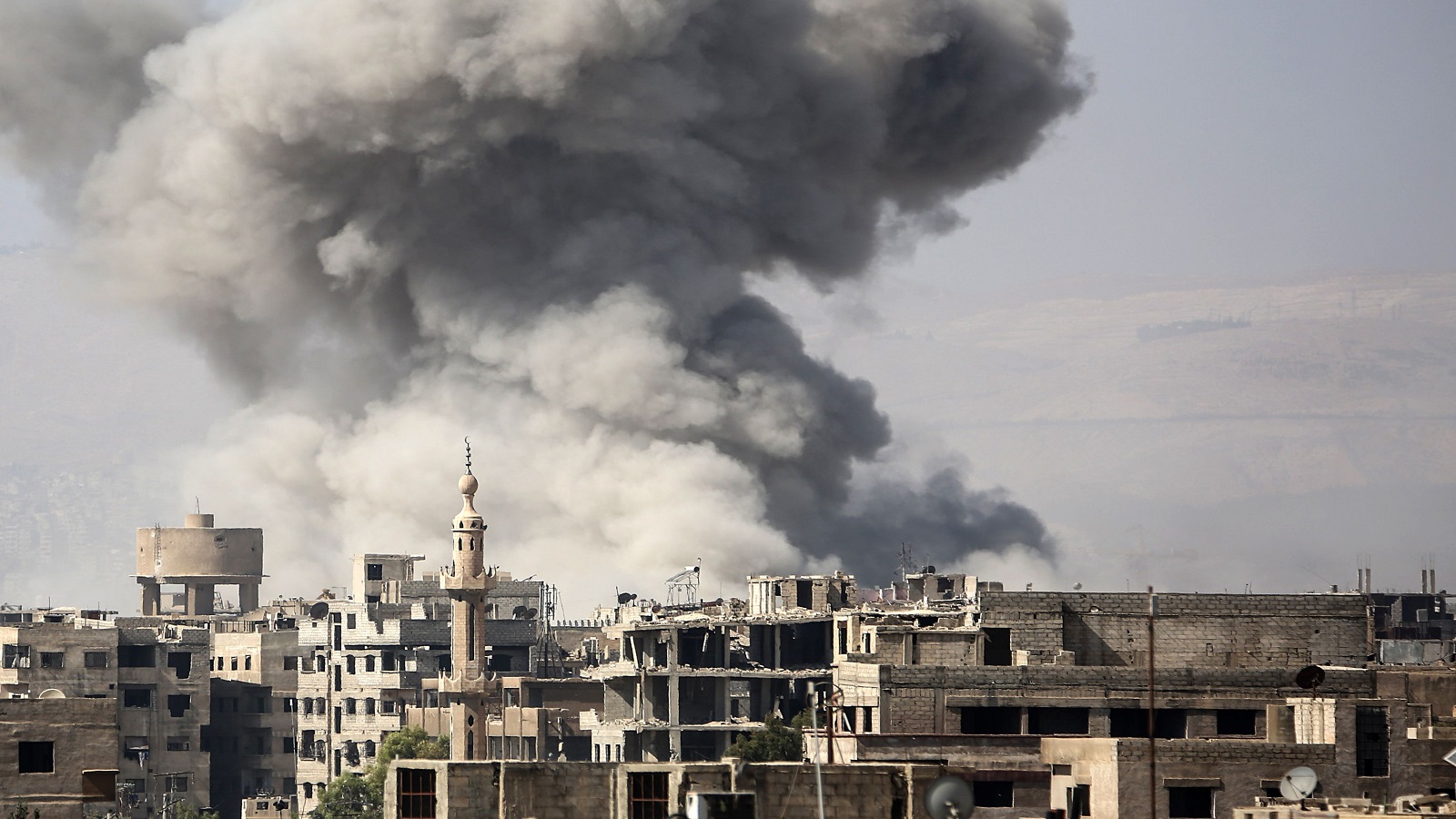 هجوم لـ"تحرير الشام" شرقي حماة.. والنظام يتقدم في ديرالزور