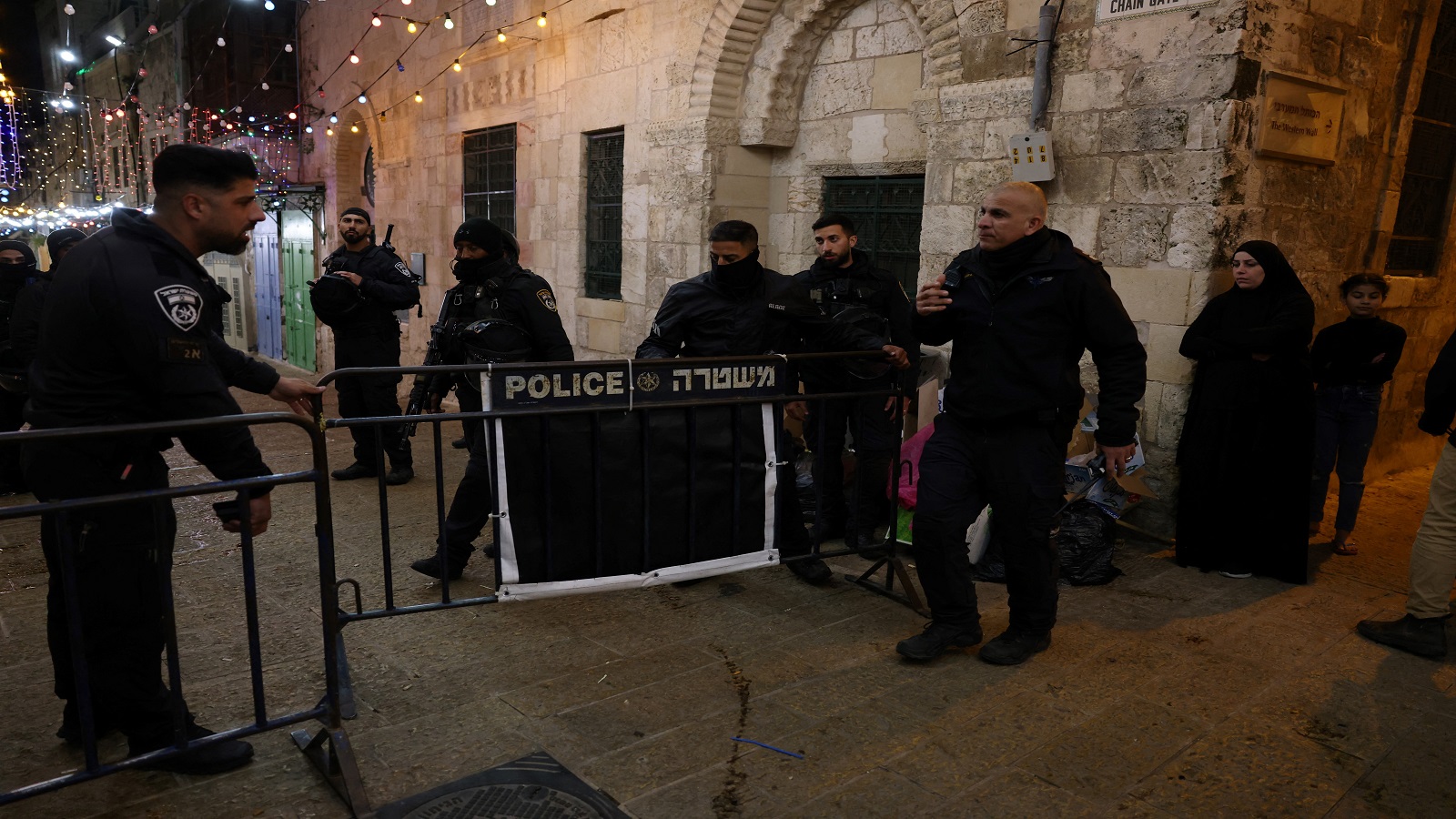 القدس:نداءات للاعتكاف العظيم في الاقصى..لحماية المرابطين فيه
