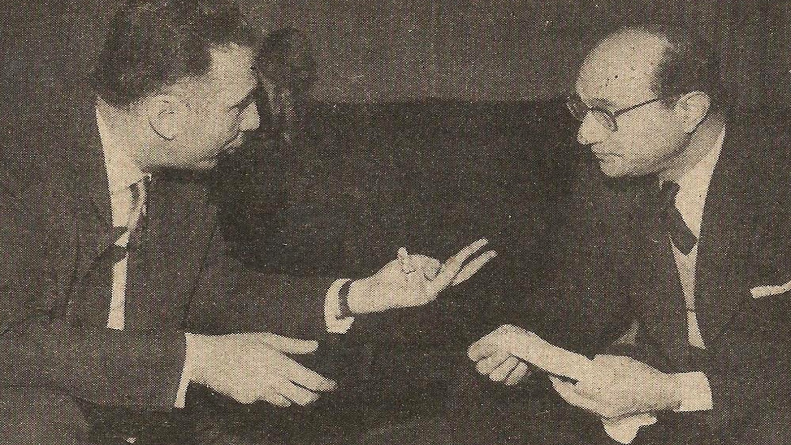 مع عبد الوهاب في فندق سان جورج، بيروت، شتاء 1961.