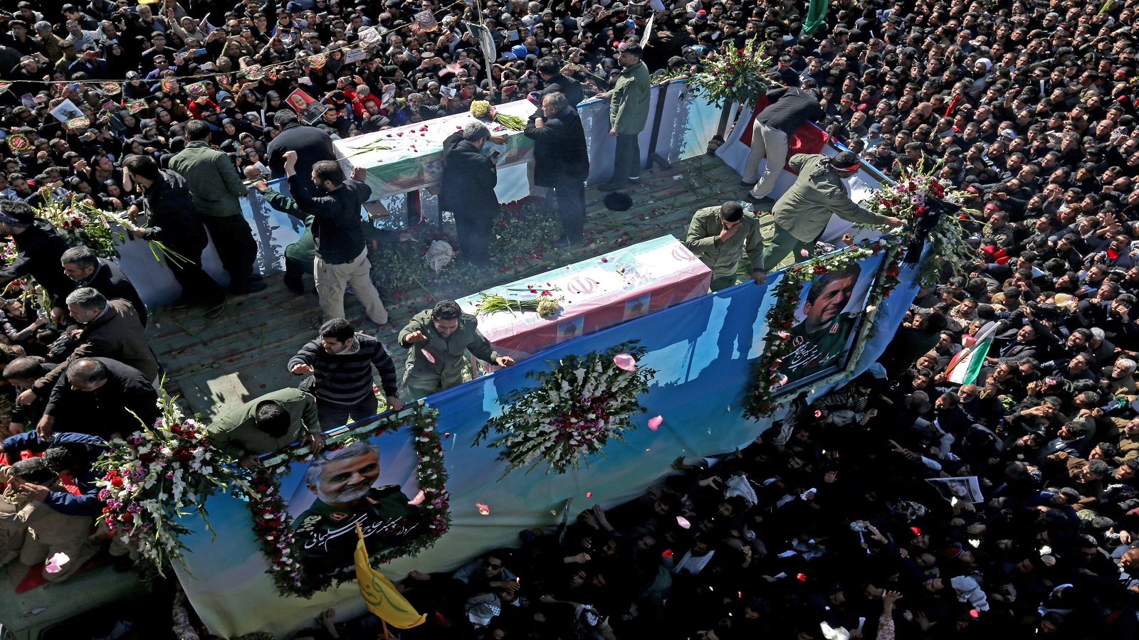 إيران:الجنازة والحداد