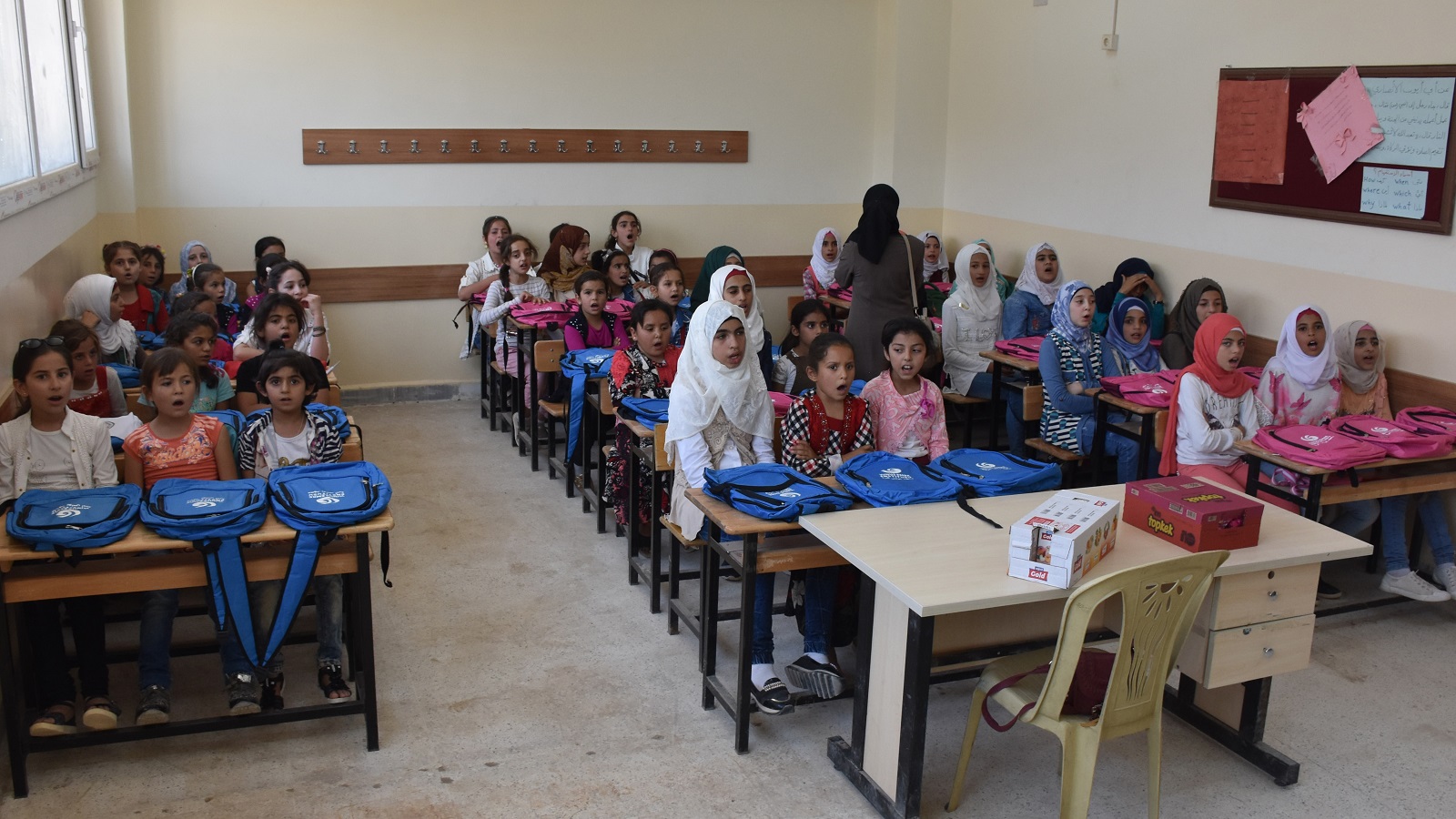 سوريا: فصل معلمة بسبب "قلة حيائها" في "تيك توك"!