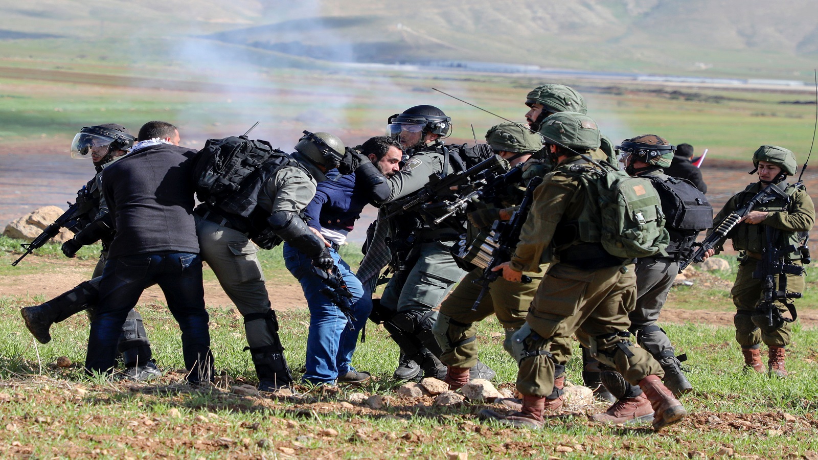 "صفقة القرن":نتنياهو يقصي الجيش..والفلسطينيون يواجهون