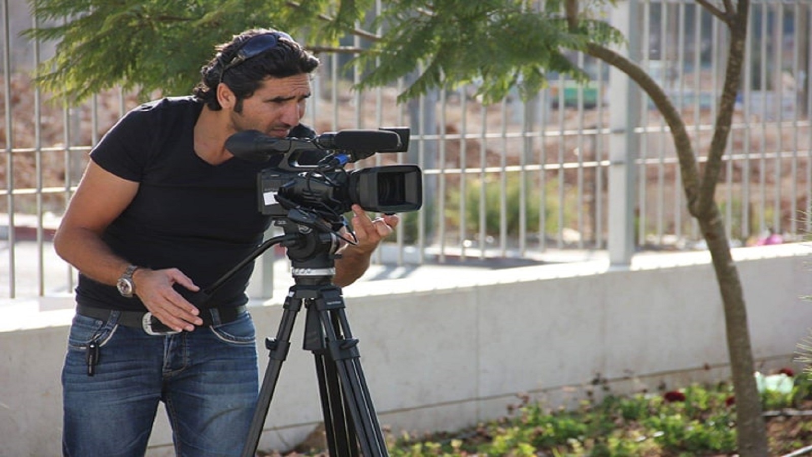 الفلسطيني محمد دار سليم:من معتقل الى مصور "كان"