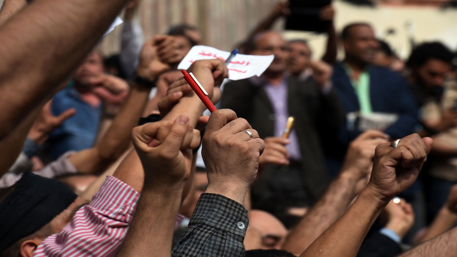 مصر: قانون التكبيل الأبدي