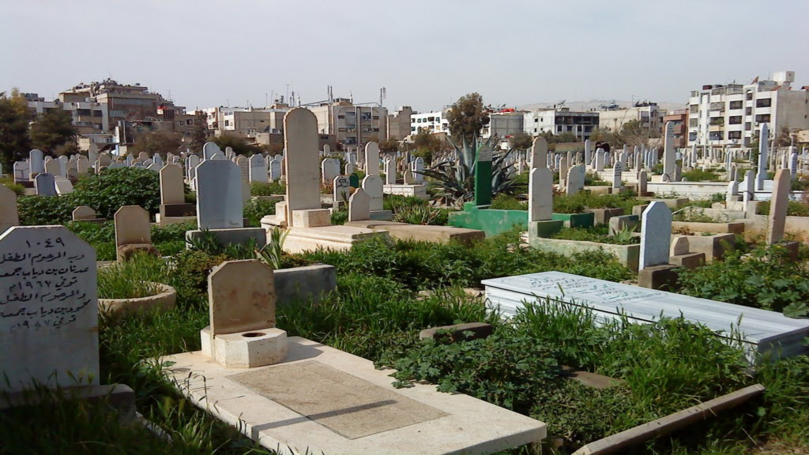 نبش قبر طفل سوري في لبنان: المقبرة "ليست للغرباء"!