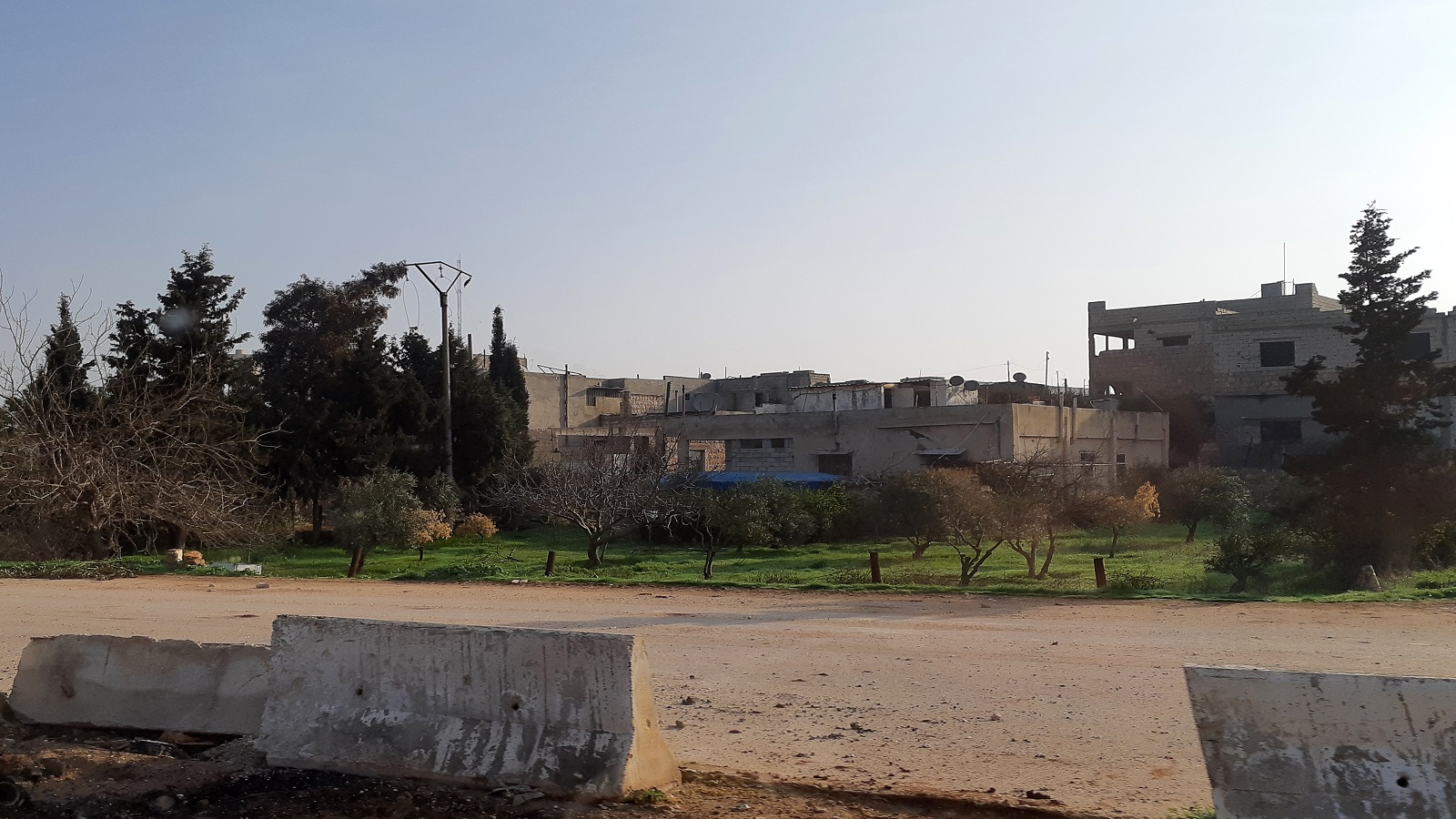 سراقب:تحرير الشام تستعد لفتح معبر ترنبة مع النظام السوري