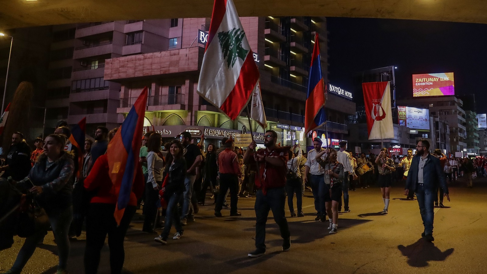 الأرمن في الثورة اللبنانية.. من يريفان إلى برج حمود
