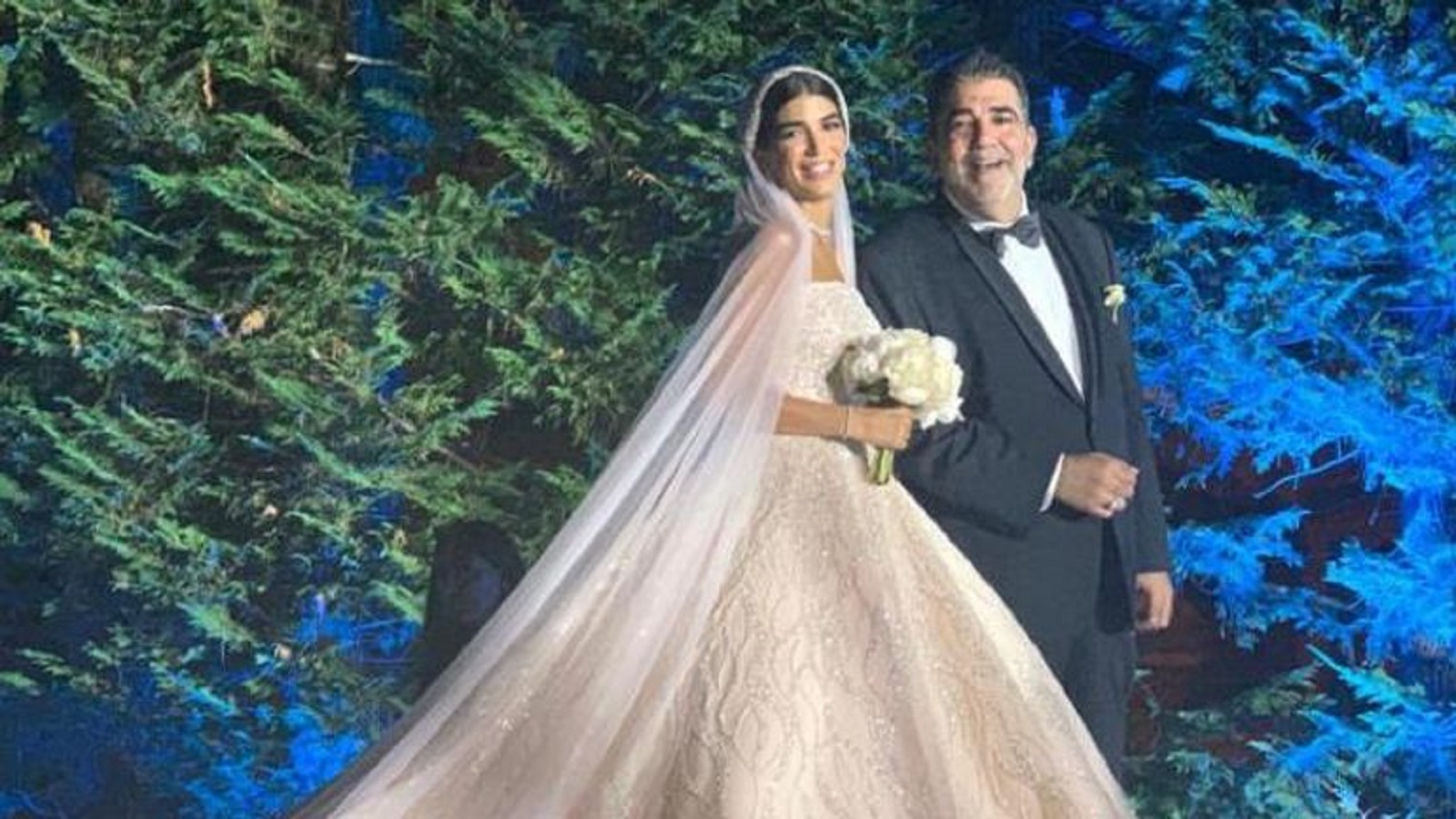 نوّار الساحلي و"بابيون" زفاف ابنته.. ينتظران أحكام حزب الله