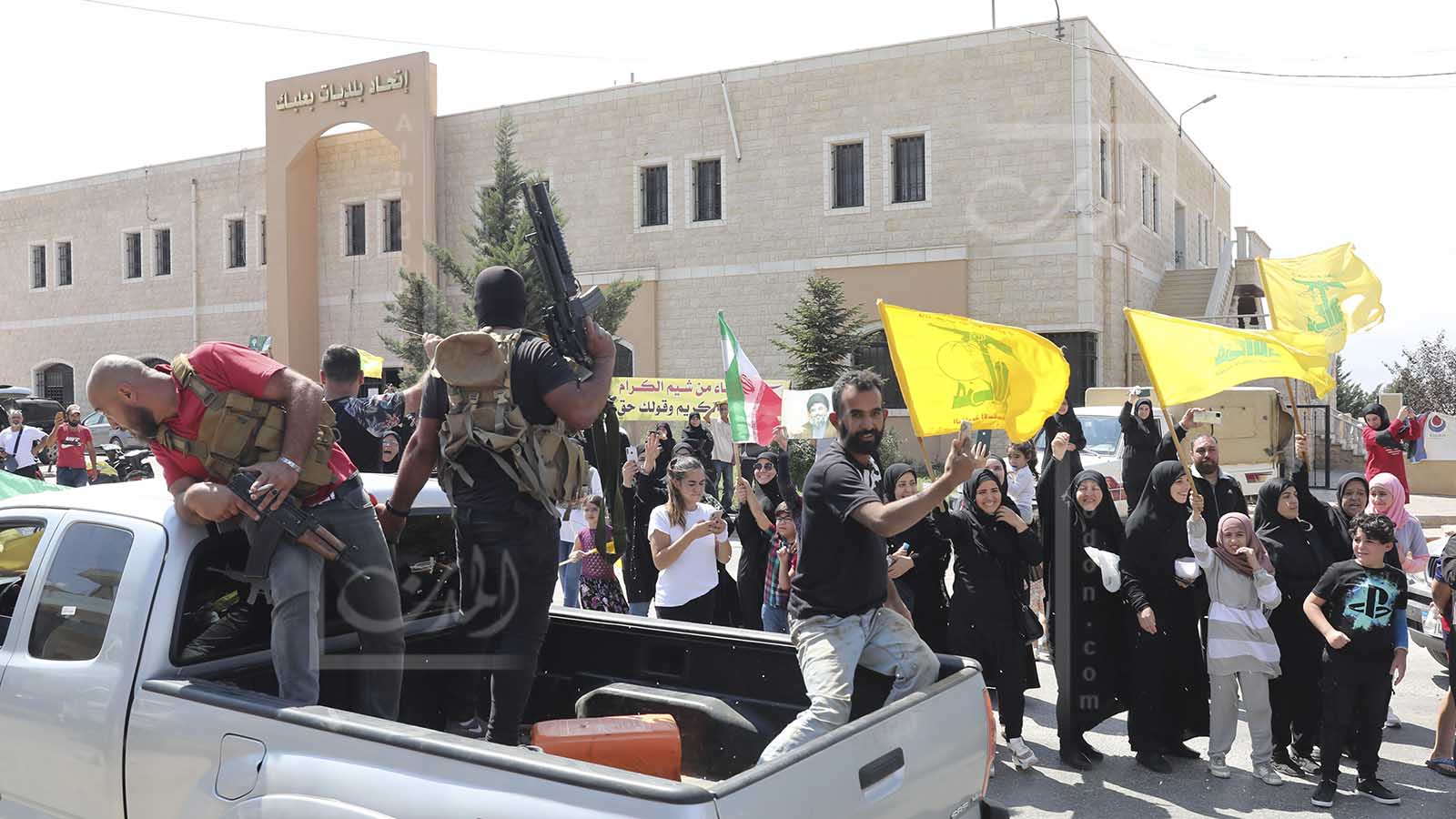 "حزب الله" يتوسع خارج بيئته:السياسة بصهاريج المازوت
