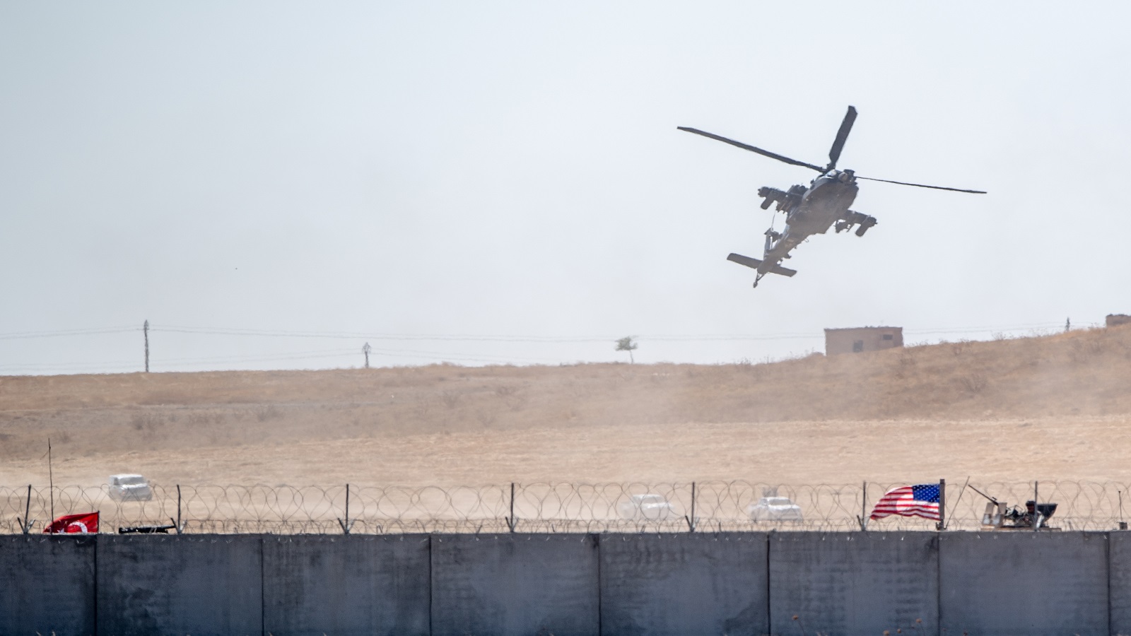القوات الأميركية تقبض على قيادي بارز من داعش..بإنزال جوي