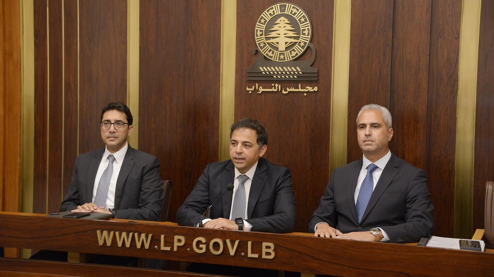 سياسة مصرف لبنان "الجديدة": أحجيات غريبة واستقرار مزيّف