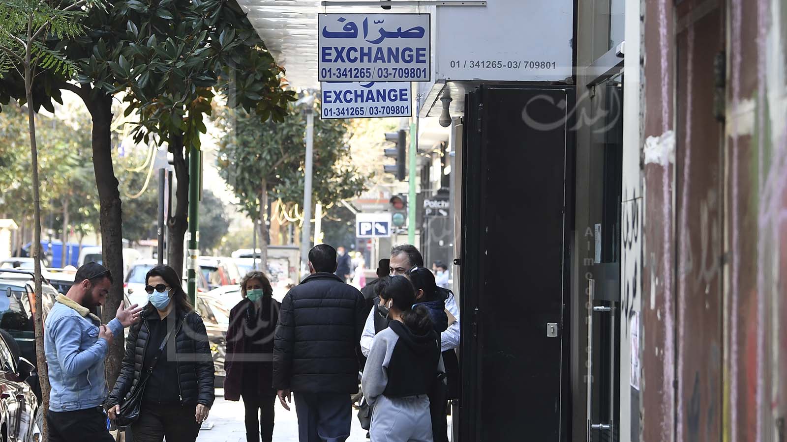 خيارات مصرف لبنان محدودة: تقليص نشاط "صيرفة" وخفض سقوفها؟