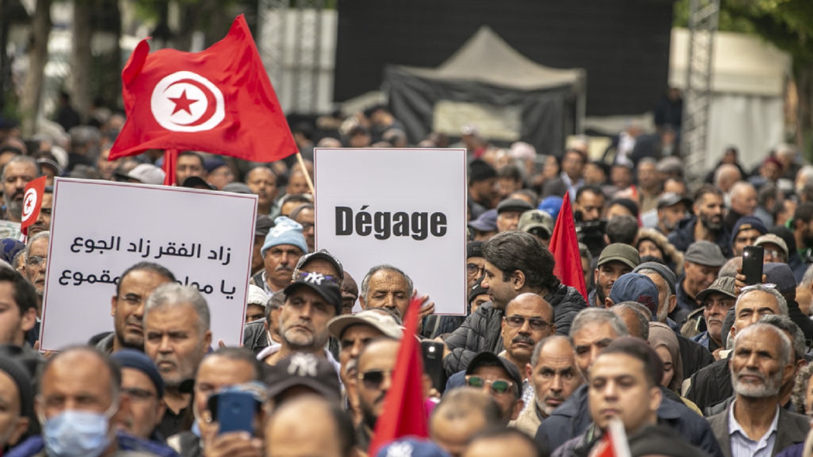 أزمة تونس السياسية:مخاطر تشتت المعارضة لحكم الرئيس سعيّد