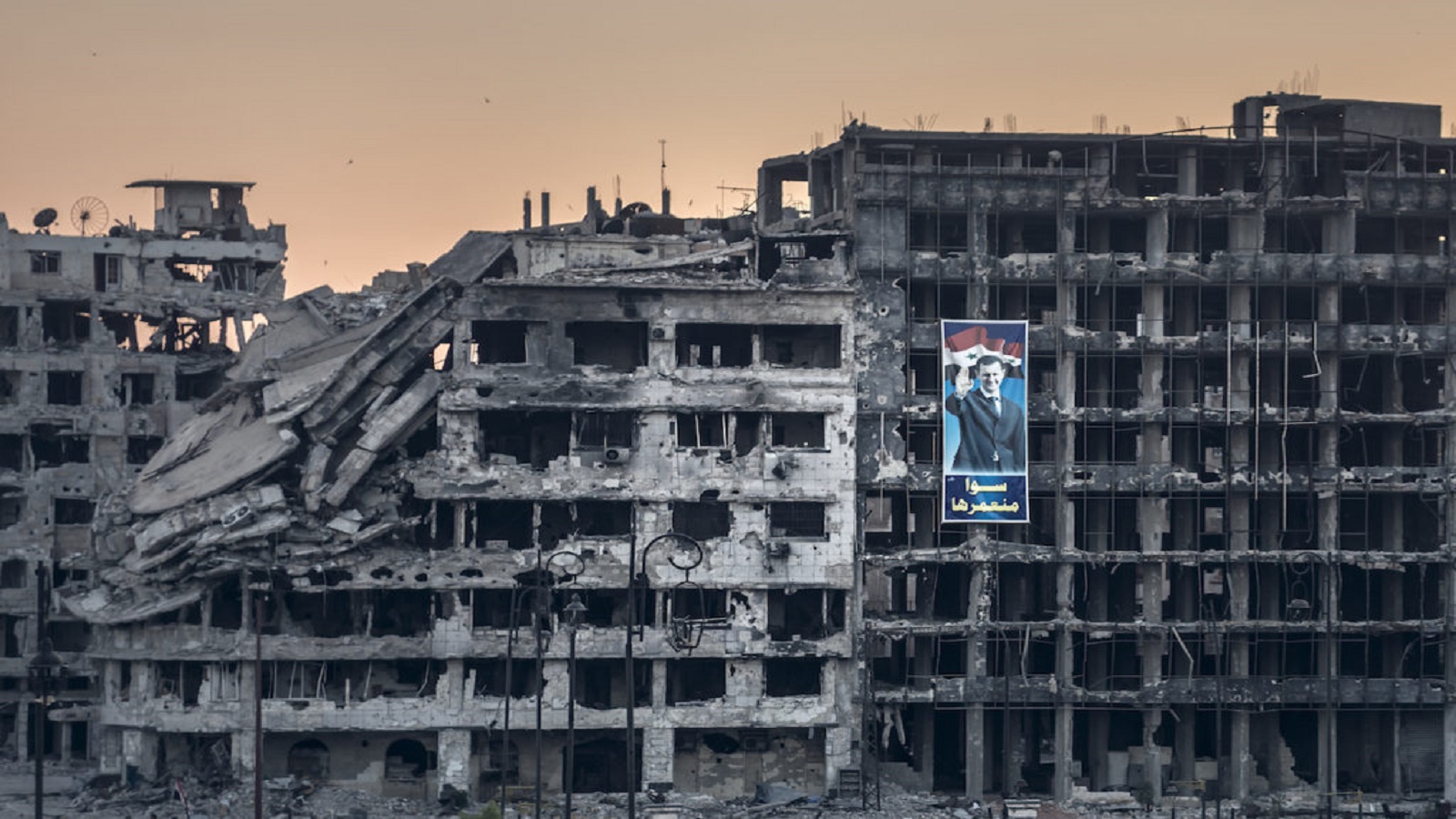 حينما يُقصف قصر الأسد