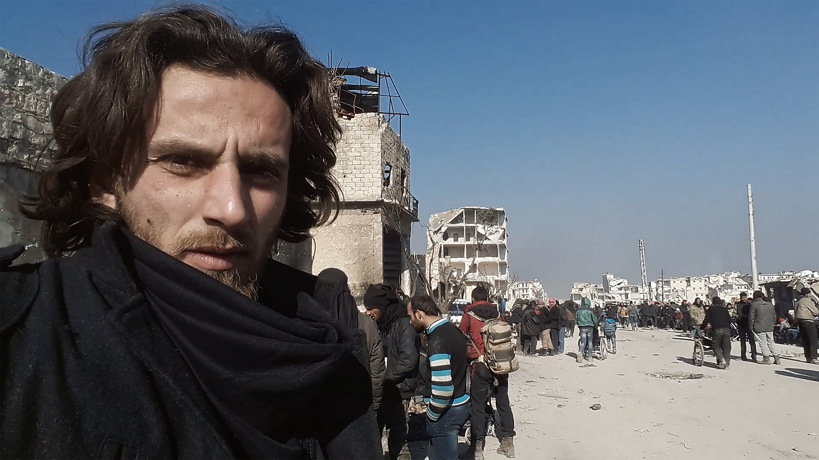 "أرض المحشر"..حصار حلب بعيون النشطاء السينمائيين