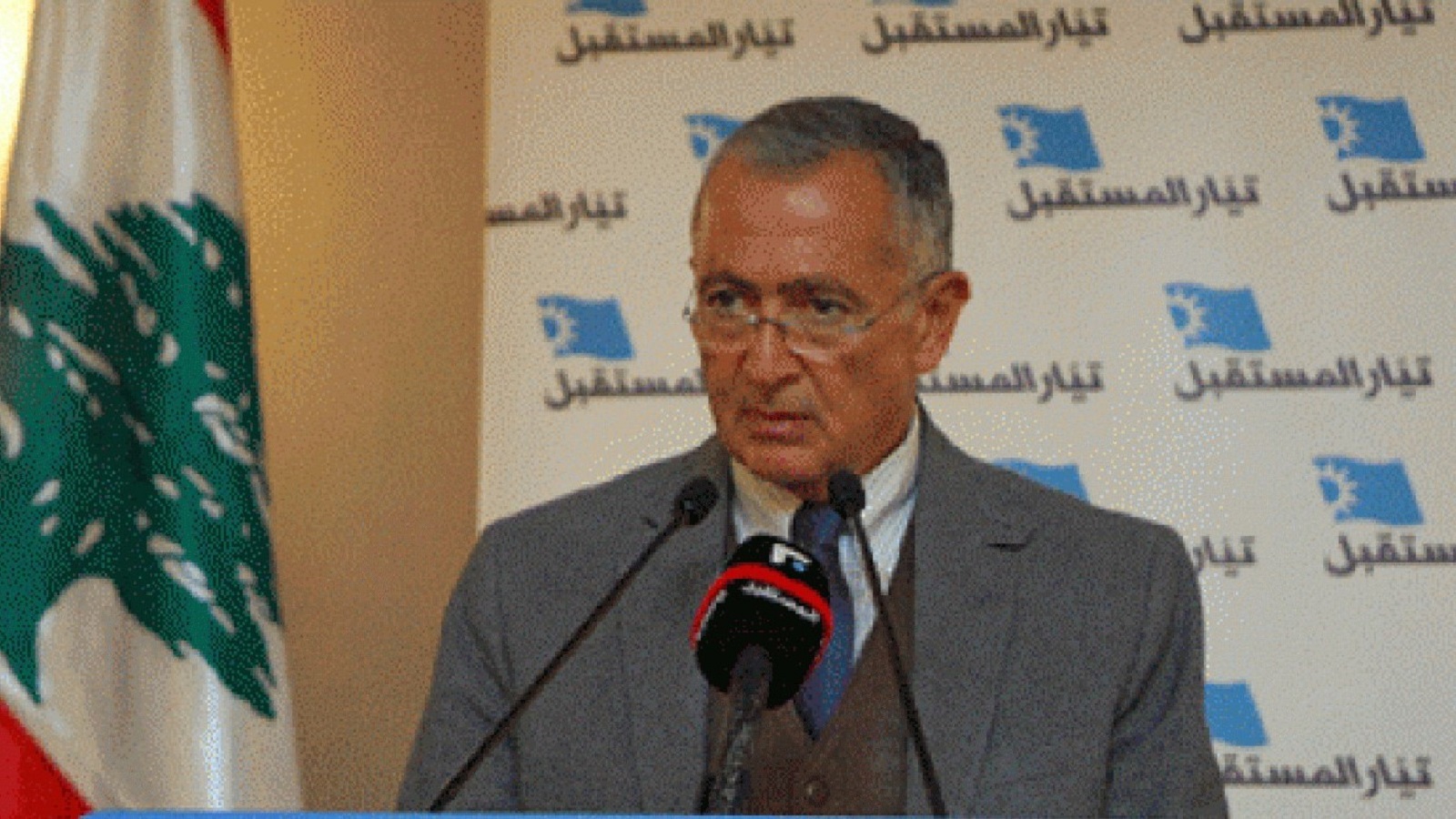 الخياط يستقيل من "قدامى أساتذة اللبنانية".. رفضاً لسياسات الجامعة