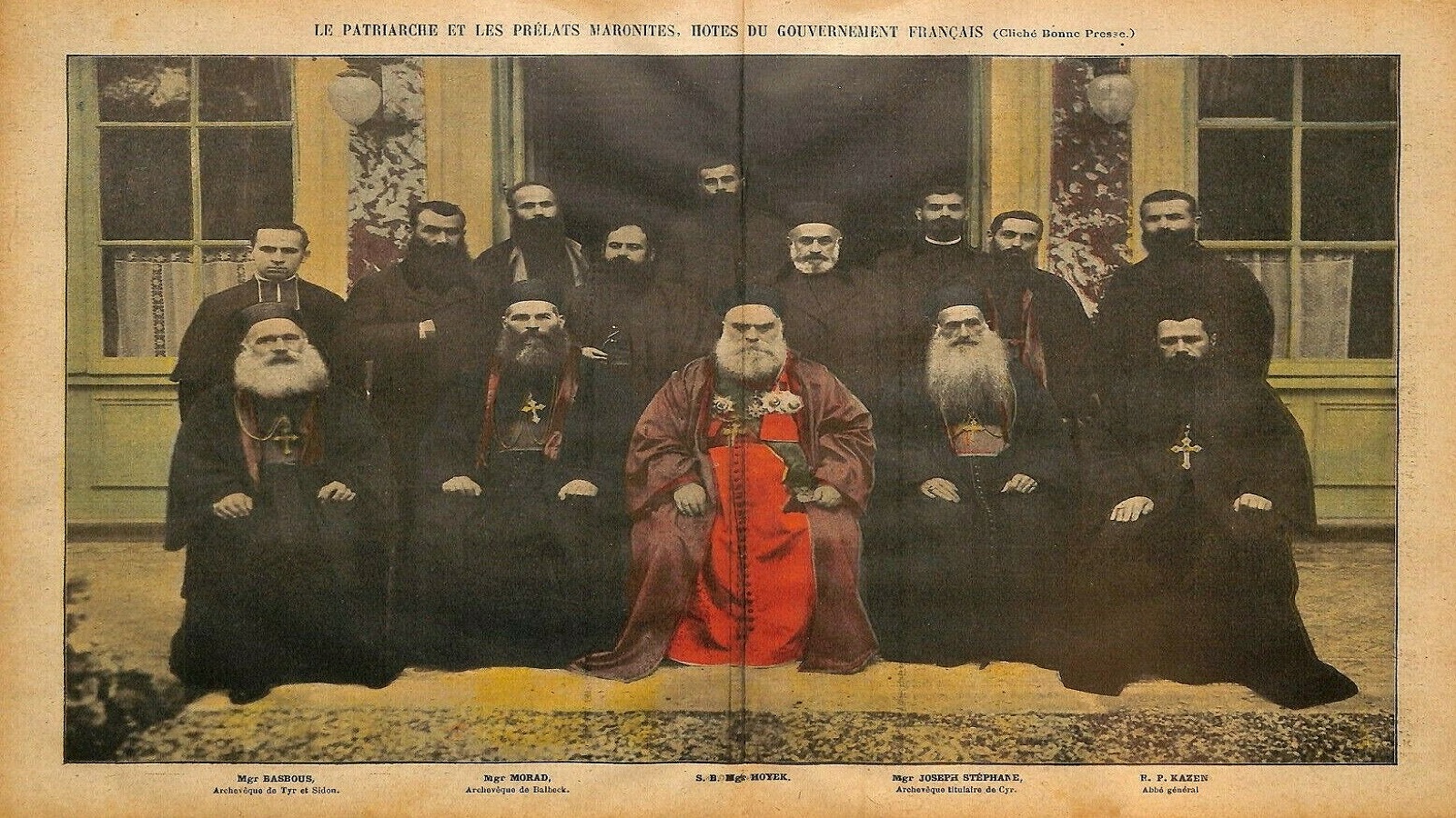 البطريرك وسط مرافقيه في فرنسا، 1905.
