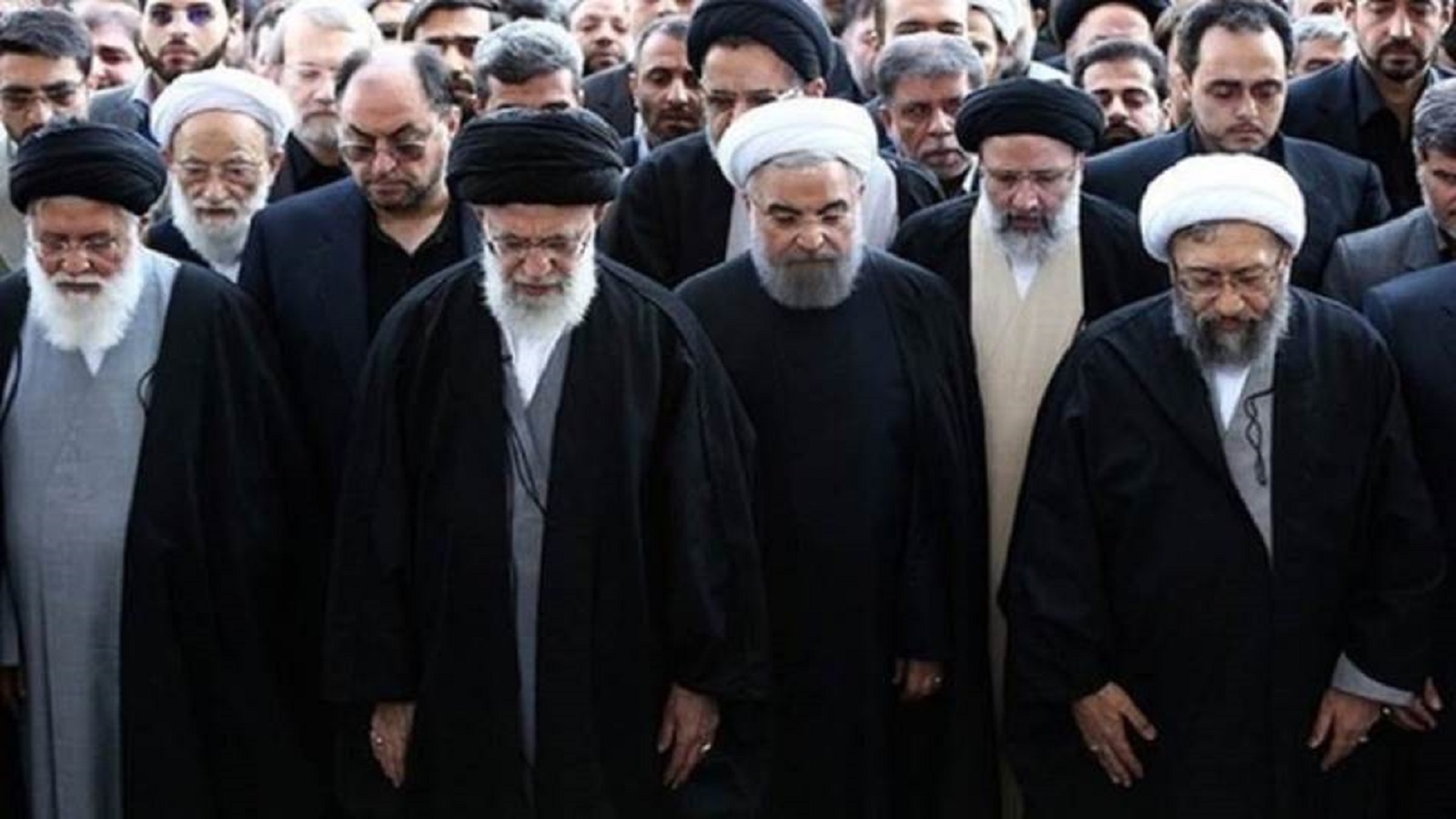 إيران ولاية الفقيه تخشى سقوط العمامة
