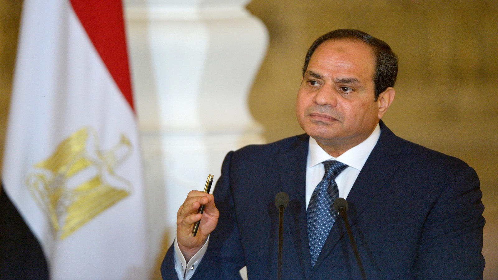 مصر: الأزمة بين السيسي والقضاء قادمة