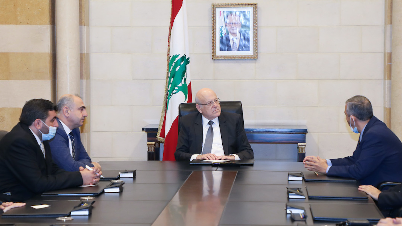 لجنة متقاعدين تتحكم بـ"اللبنانية": بدران يقصي إدارة الجامعة وأهلها