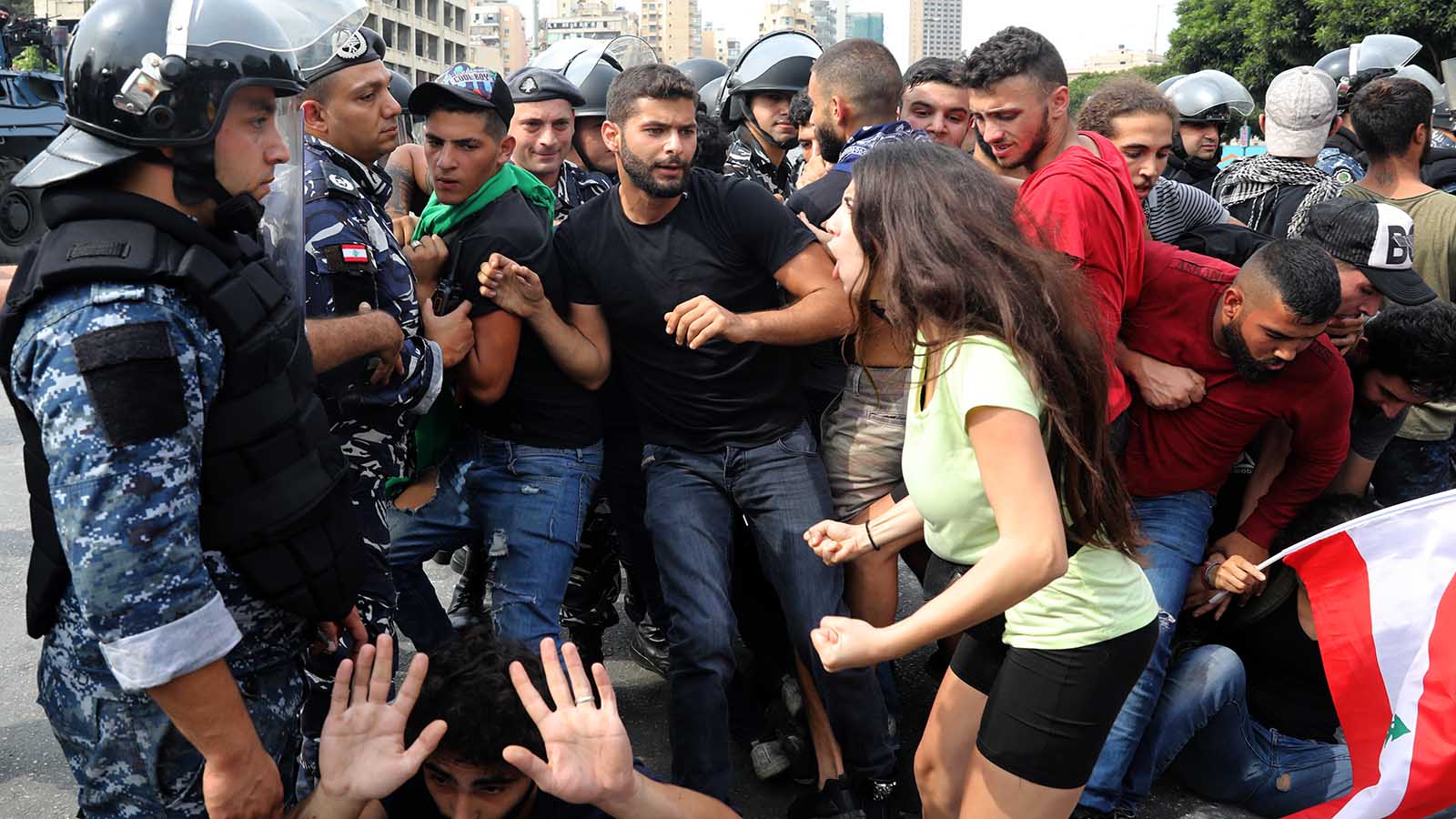 تقرير "هيومن رايتس ووتش" ومنهجية النظام اللبناني لقمع الناشطين