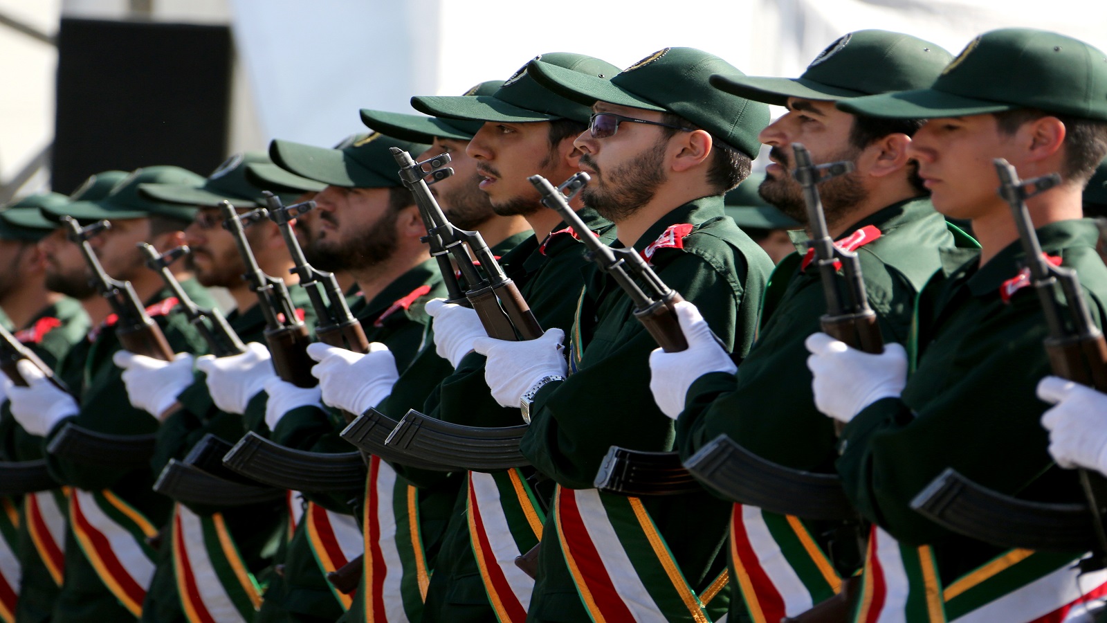 طهران تنفي اتهامات واشنطن حول أرامكو.. والحرس مستعد للحرب