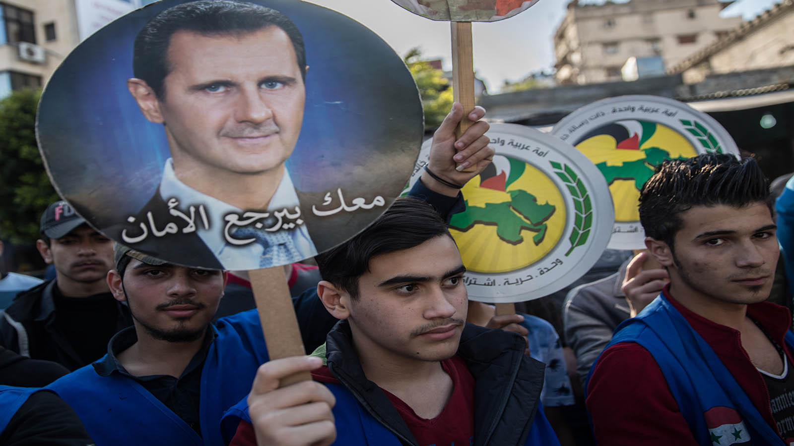 المُهرب الخلوق حافظ منذر الأسد!