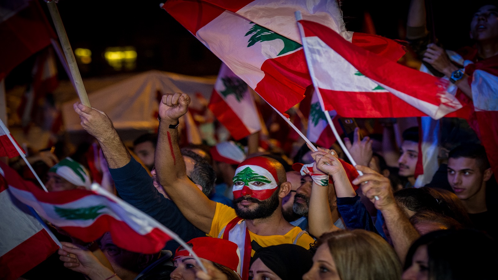 "المناهبة".. الجذر الأعظم للفساد اللبناني
