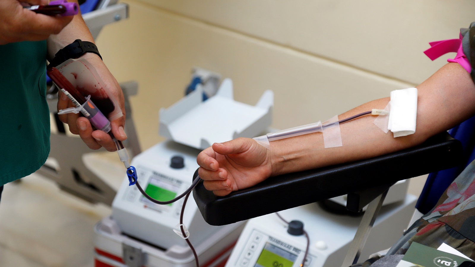 تجارة المستشفيات اللبنانية بوحدات الدم: أسعار مميتة